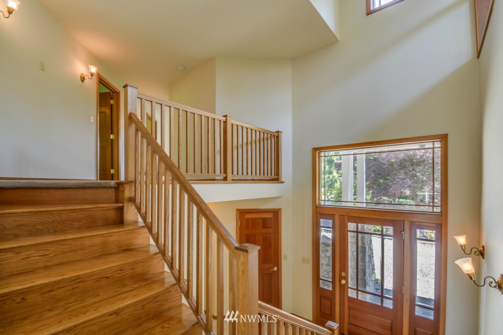 19011 County Line Road Stanwood, WA 98292 - Photo 3 of 25 Gallery Image 3