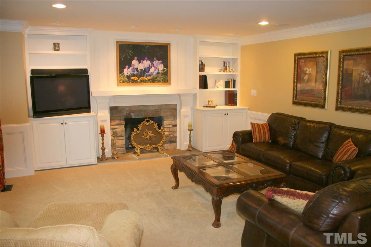 11005 Coachmans Way Raleigh, NC 27614 - Photo 3 of 5