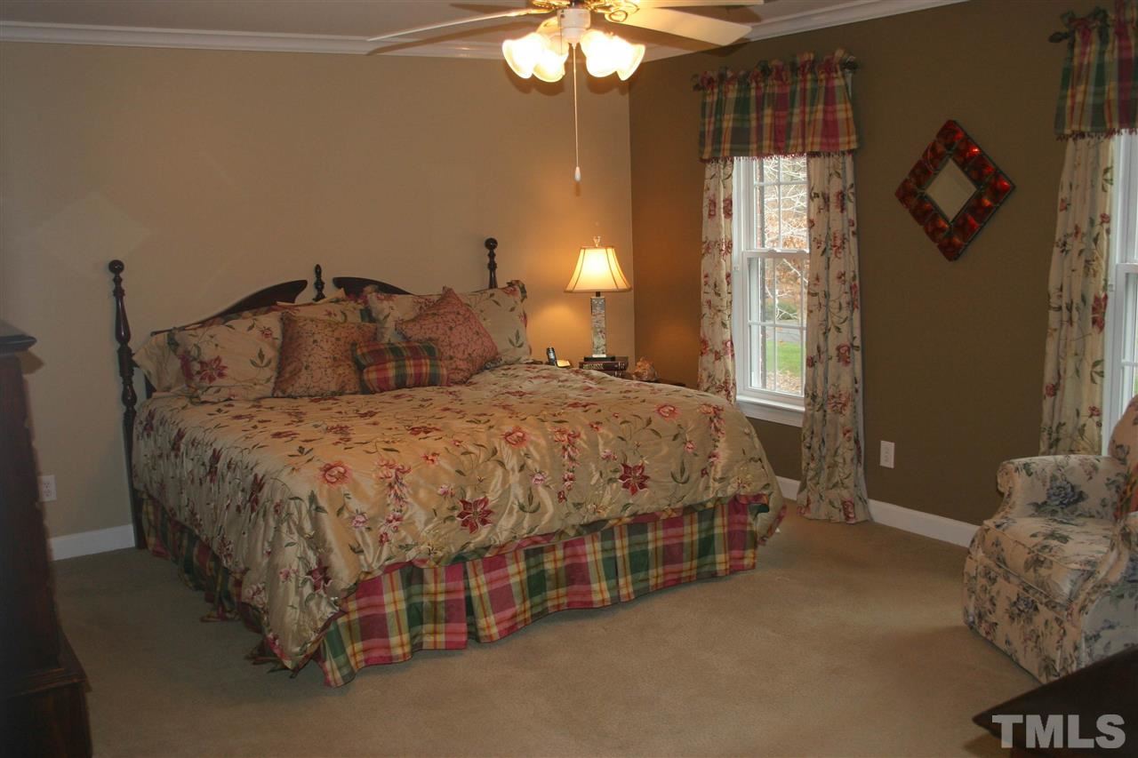 11005 Coachmans Way Raleigh, NC 27614 - Photo 4 of 5