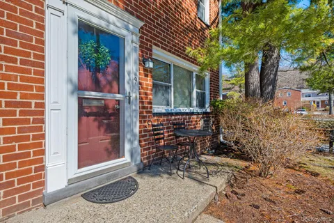 $245,000 | 9 Geneva Road, Unit 9, Ossining, NY 10562