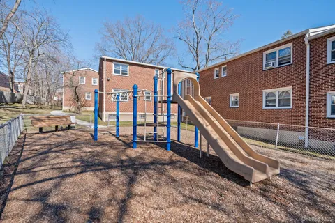 $245,000 | 9 Geneva Road, Unit 9, Ossining, NY 10562