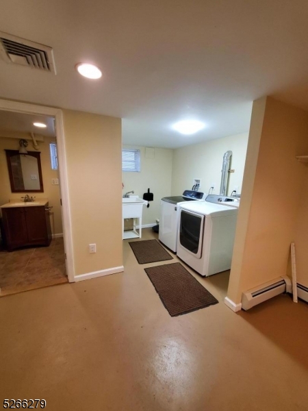 23 Hepburn Road Clifton, NJ 07012 - Photo 15 of 19