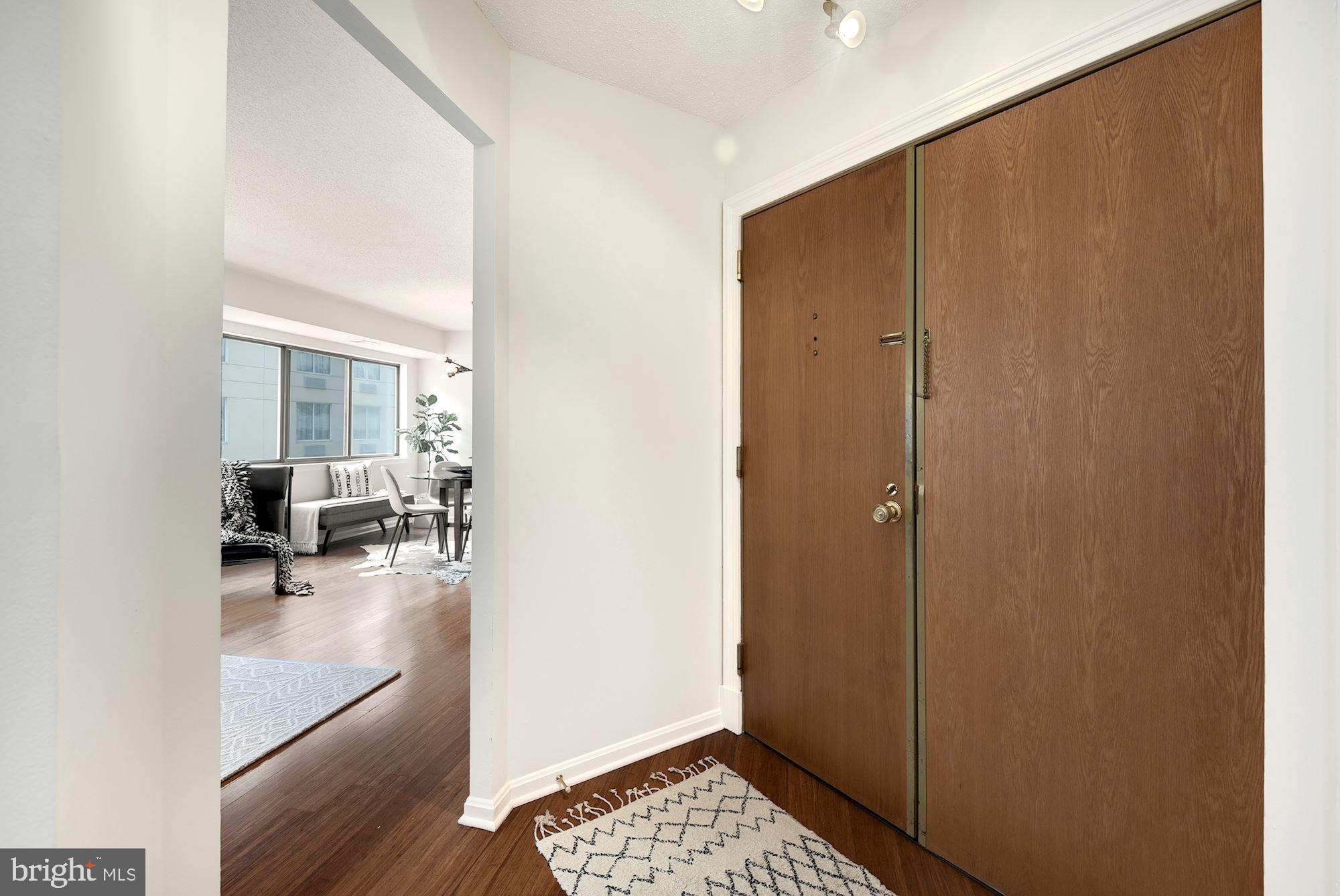 1301 North Courthouse Road, Unit 807 Arlington, VA 22201 - Photo 2 of 33