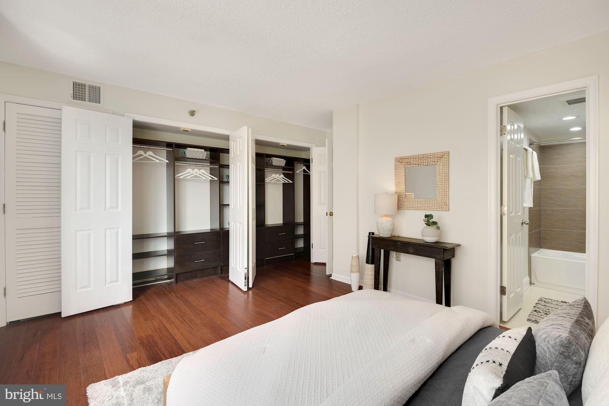 1301 North Courthouse Road, Unit 807 Arlington, VA 22201 - Photo 14 of 33