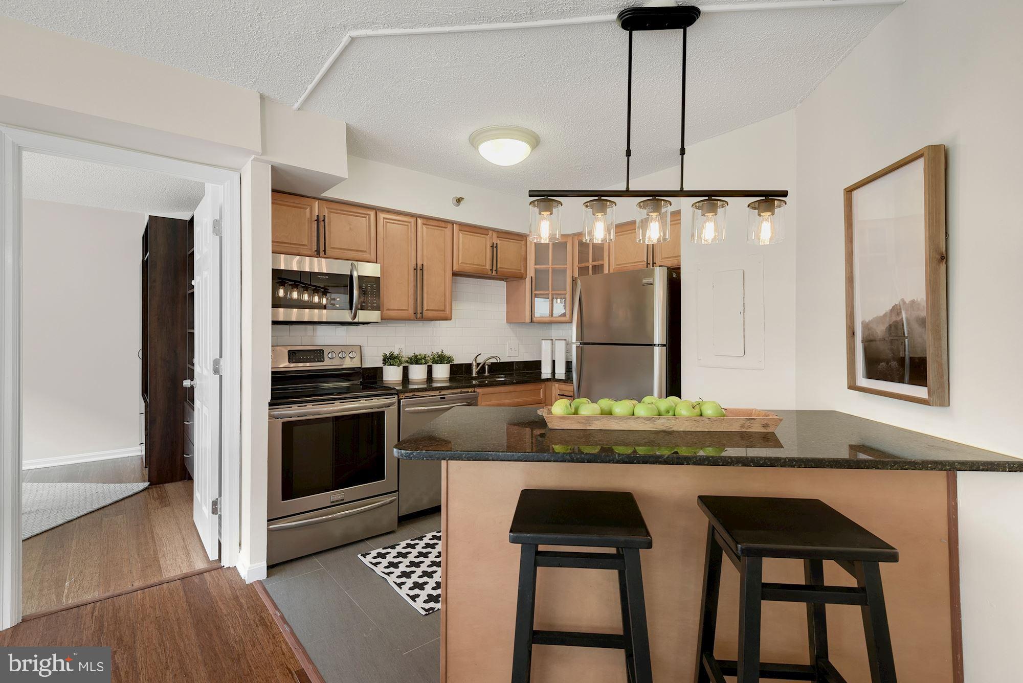 1301 North Courthouse Road, Unit 807 Arlington, VA 22201 - Photo 9 of 33