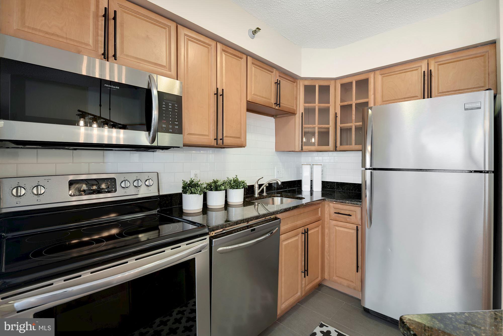 1301 North Courthouse Road, Unit 807 Arlington, VA 22201 - Photo 10 of 33