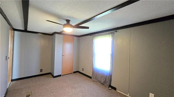 $135,000 | 623 Commercial Street, Chillicothe, MO 64601