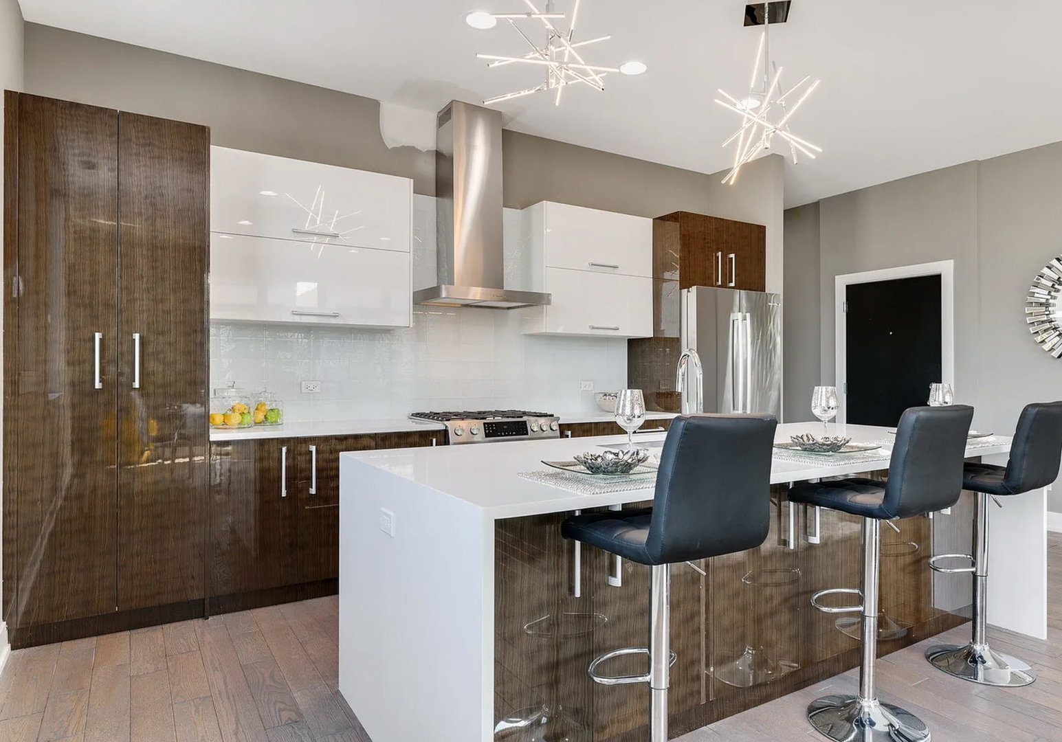 2444 West Irving Park Road, Unit 2E Chicago, IL 60618 - Photo 3 of 19