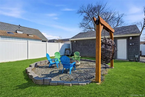 $599,999 | 205 Oak Street, Patchogue, NY 11772