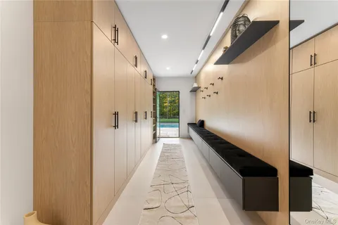 $5,450,000 | 45 Pine Hill Drive, South Salem, NY 10590