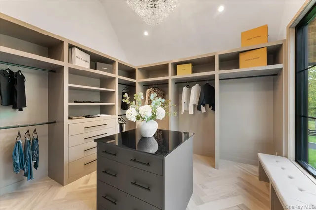 $5,450,000 | 45 Pine Hill Drive, South Salem, NY 10590