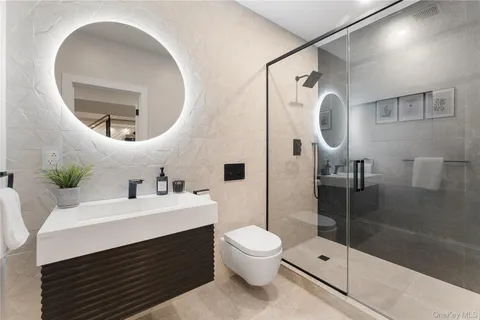 $5,450,000 | 45 Pine Hill Drive, South Salem, NY 10590