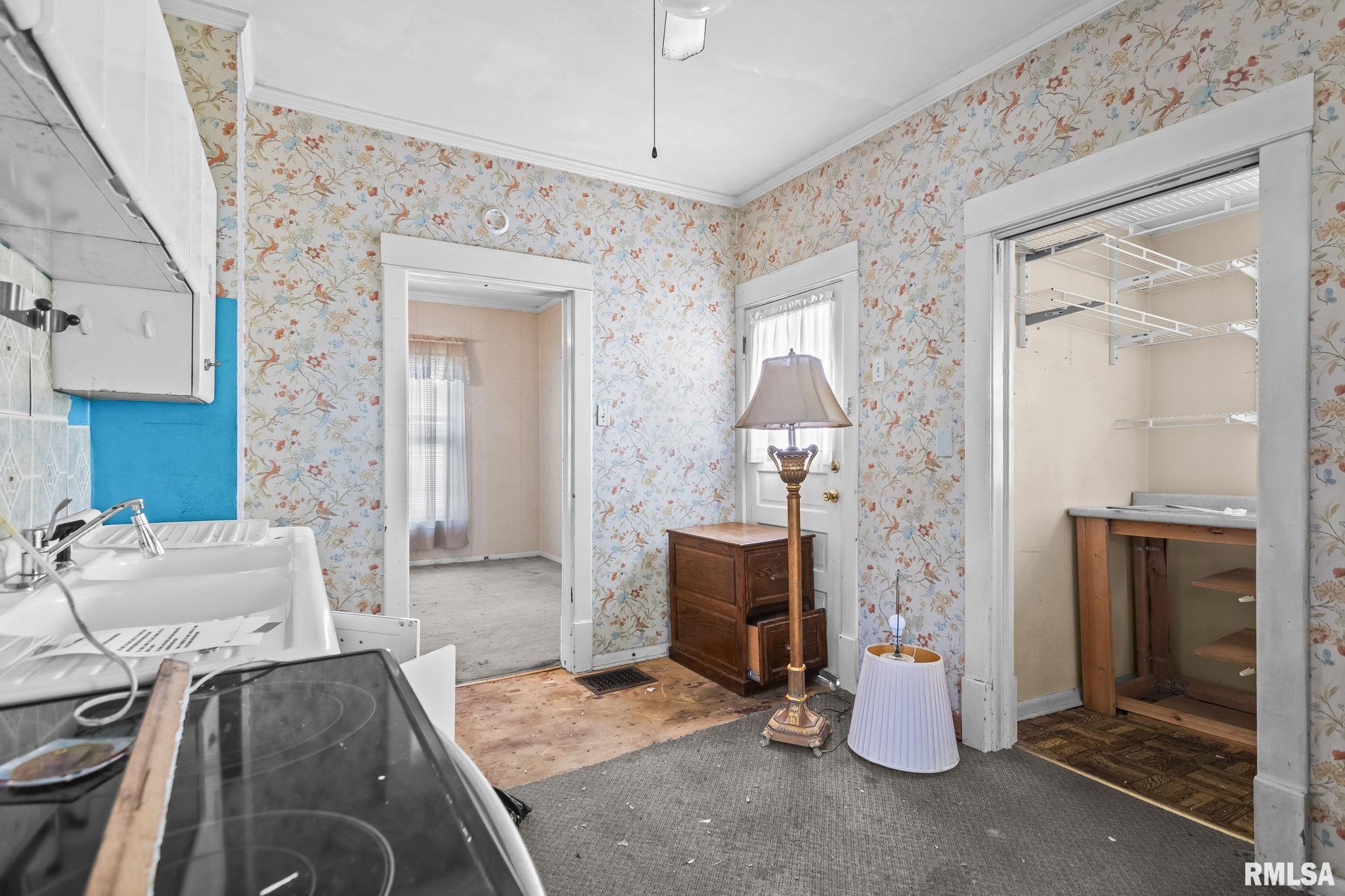 2161 South 10th Street Springfield, IL 62703 - Photo 11 of 29