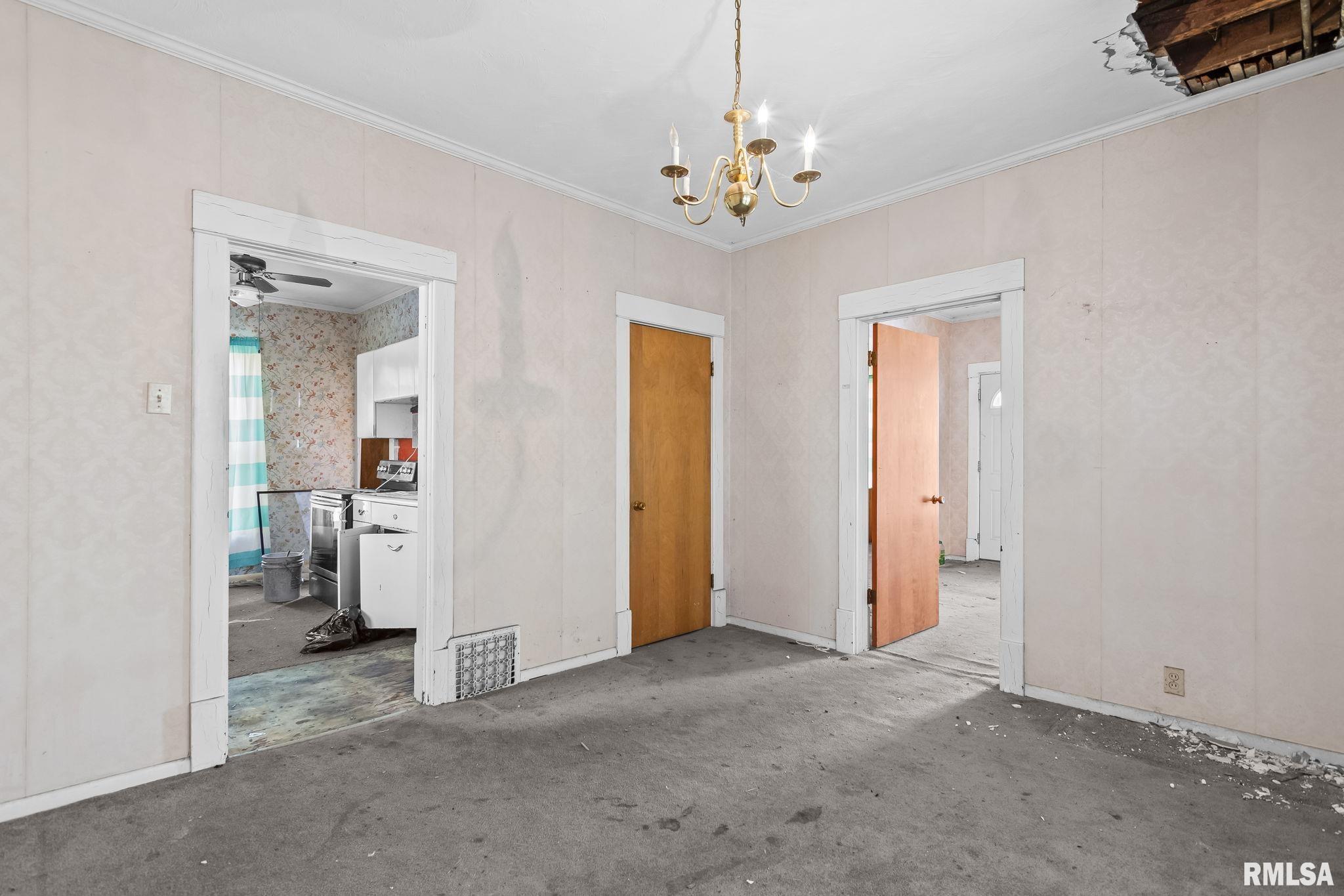 2161 South 10th Street Springfield, IL 62703 - Photo 9 of 29