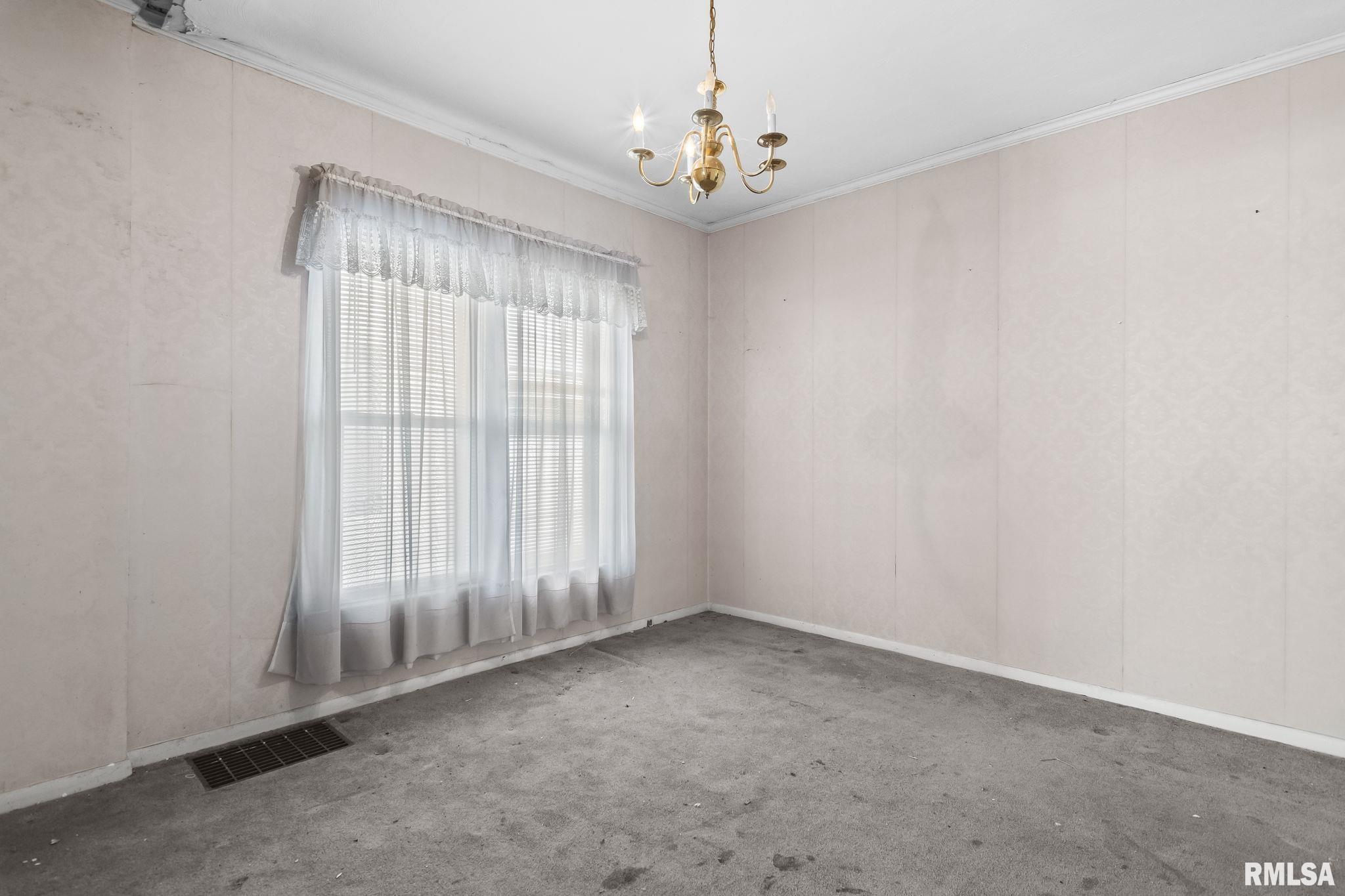 2161 South 10th Street Springfield, IL 62703 - Photo 10 of 29