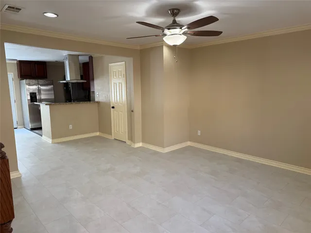 $249,900 | 515 Tallowood Road, Unit 4, Houston, TX 77024