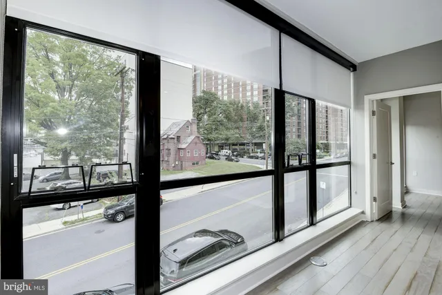 $2,300 | 1320 Fenwick Lane, Unit 202, Silver Spring, MD 20910