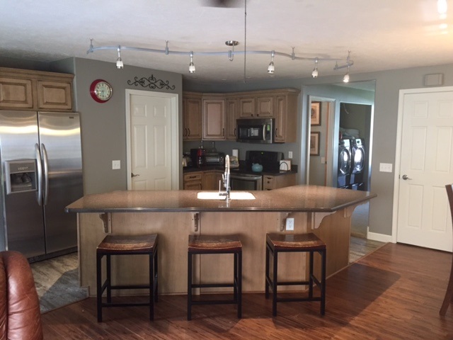 1105 Hill Rochester In 46975 Rochester, IN 46975 - Photo 2 of 14