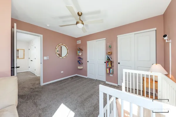 $525,000 | 4122 Chelsea Mnr Circle, Aurora, IL 60504