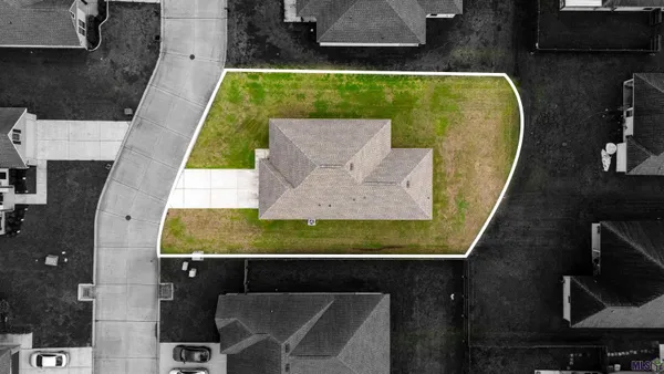 $255,000 | 126 Shadow Pointe Road, Thibodaux, LA 70301