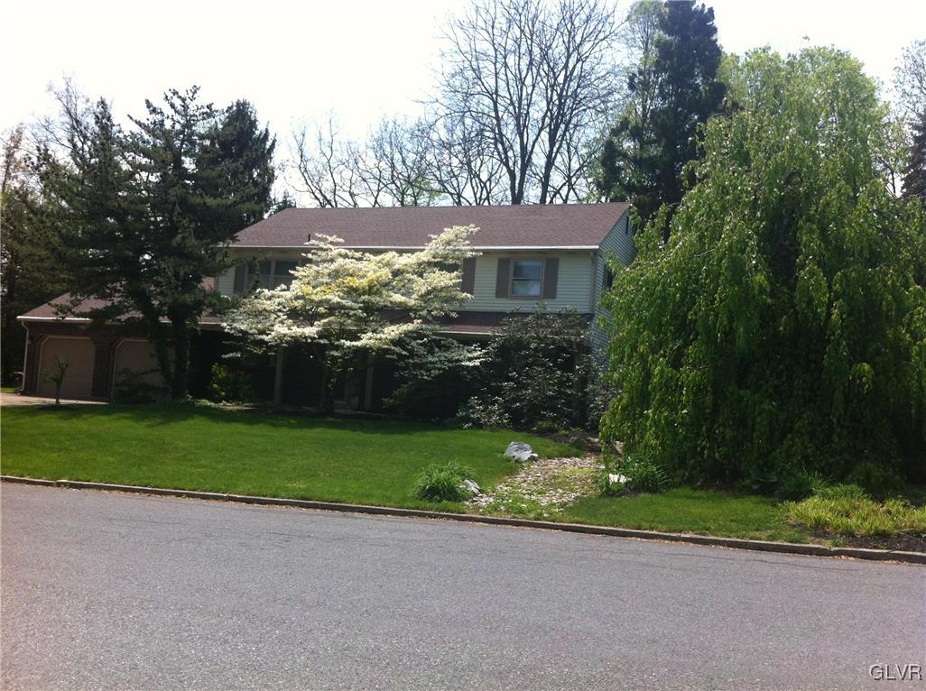 1422 Hampton Road Allentown, PA 18104 - Photo 1 of 47 Gallery Image 1