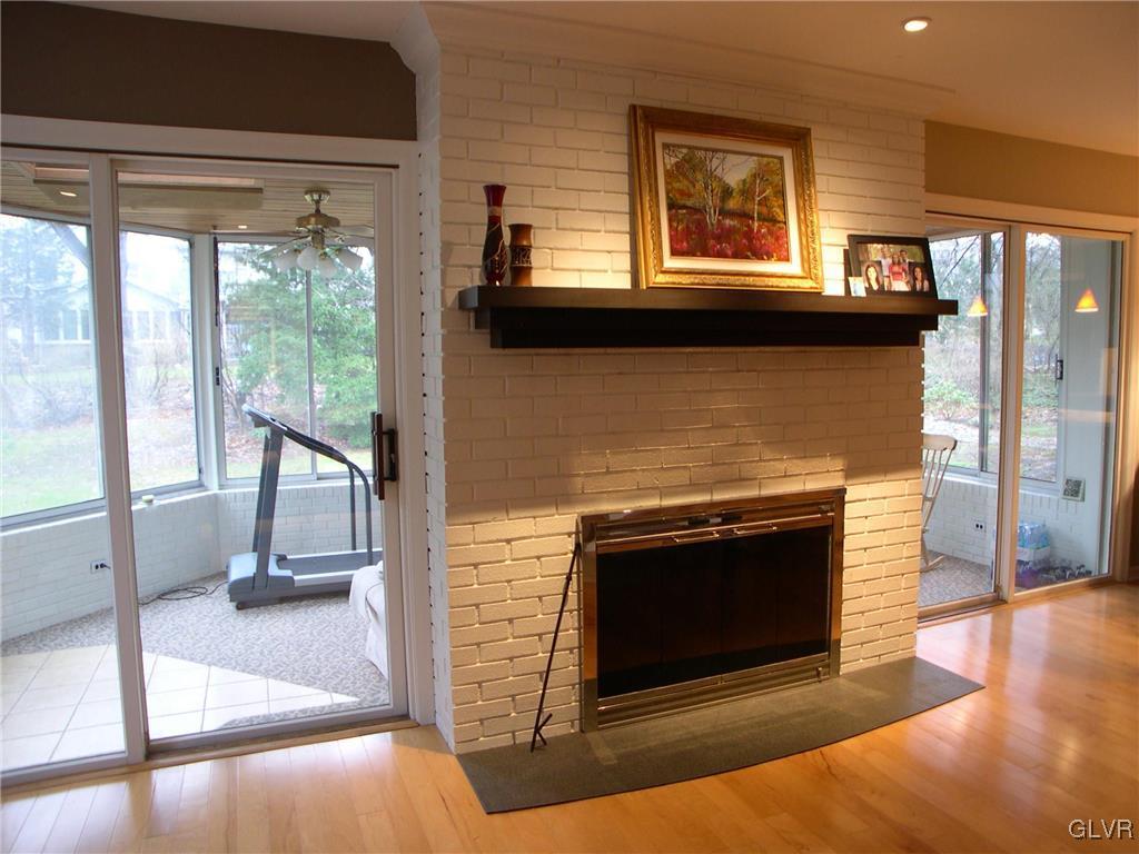 1422 Hampton Road Allentown, PA 18104 - Photo 13 of 47 Gallery Image 13
