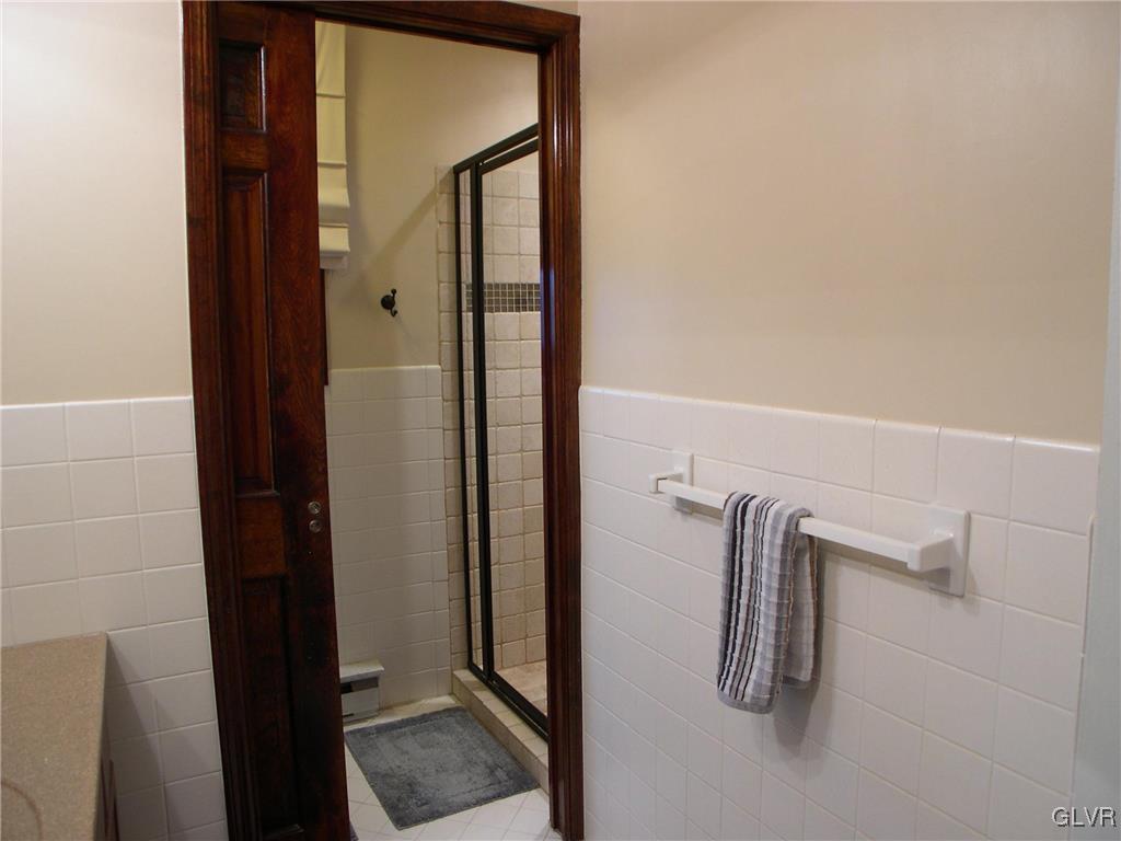 1422 Hampton Road Allentown, PA 18104 - Photo 24 of 47 Gallery Image 24