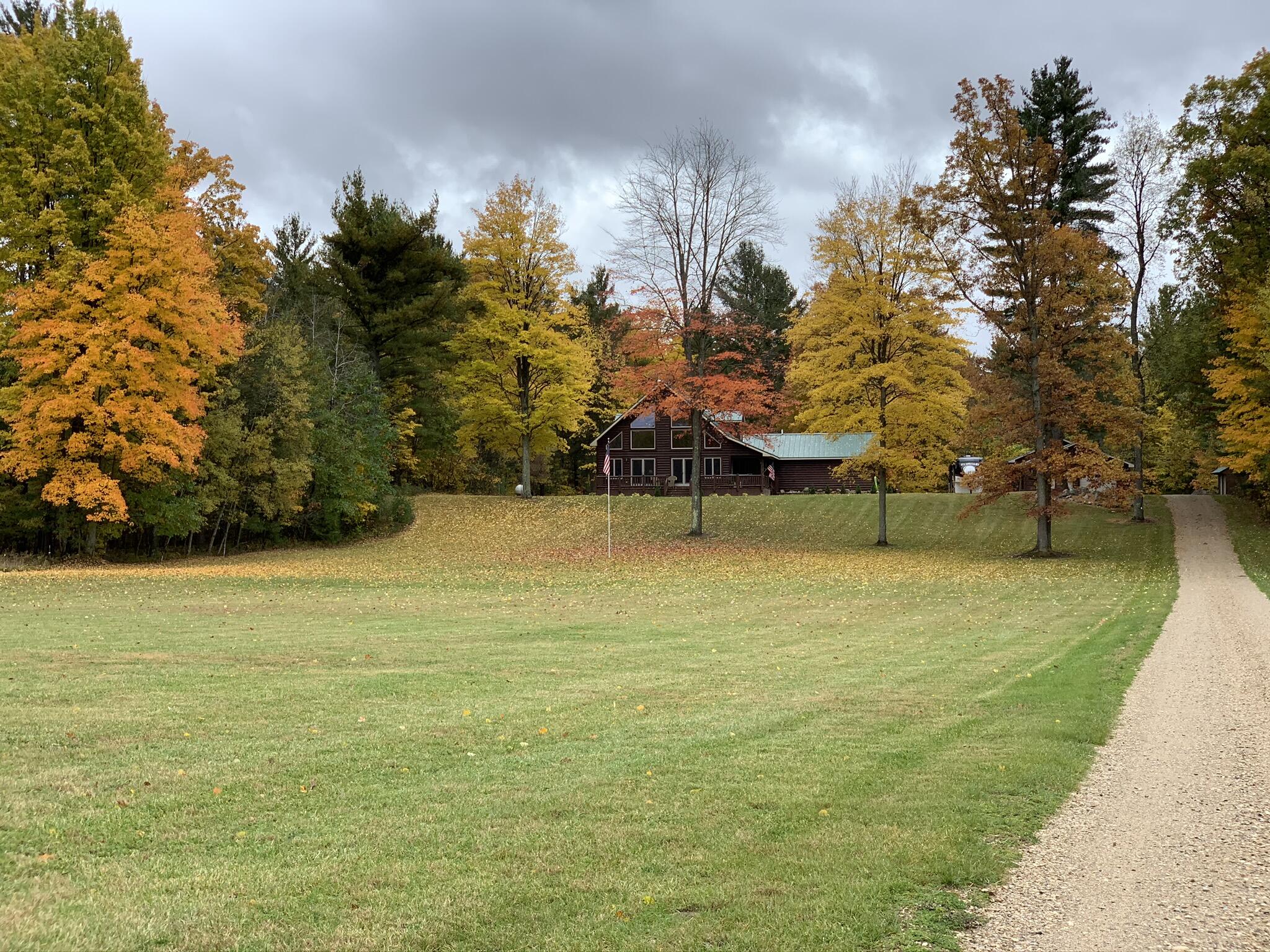 13641 Brewer Road Brethren, MI 49619 - Photo 6 of 70 IMG_2987