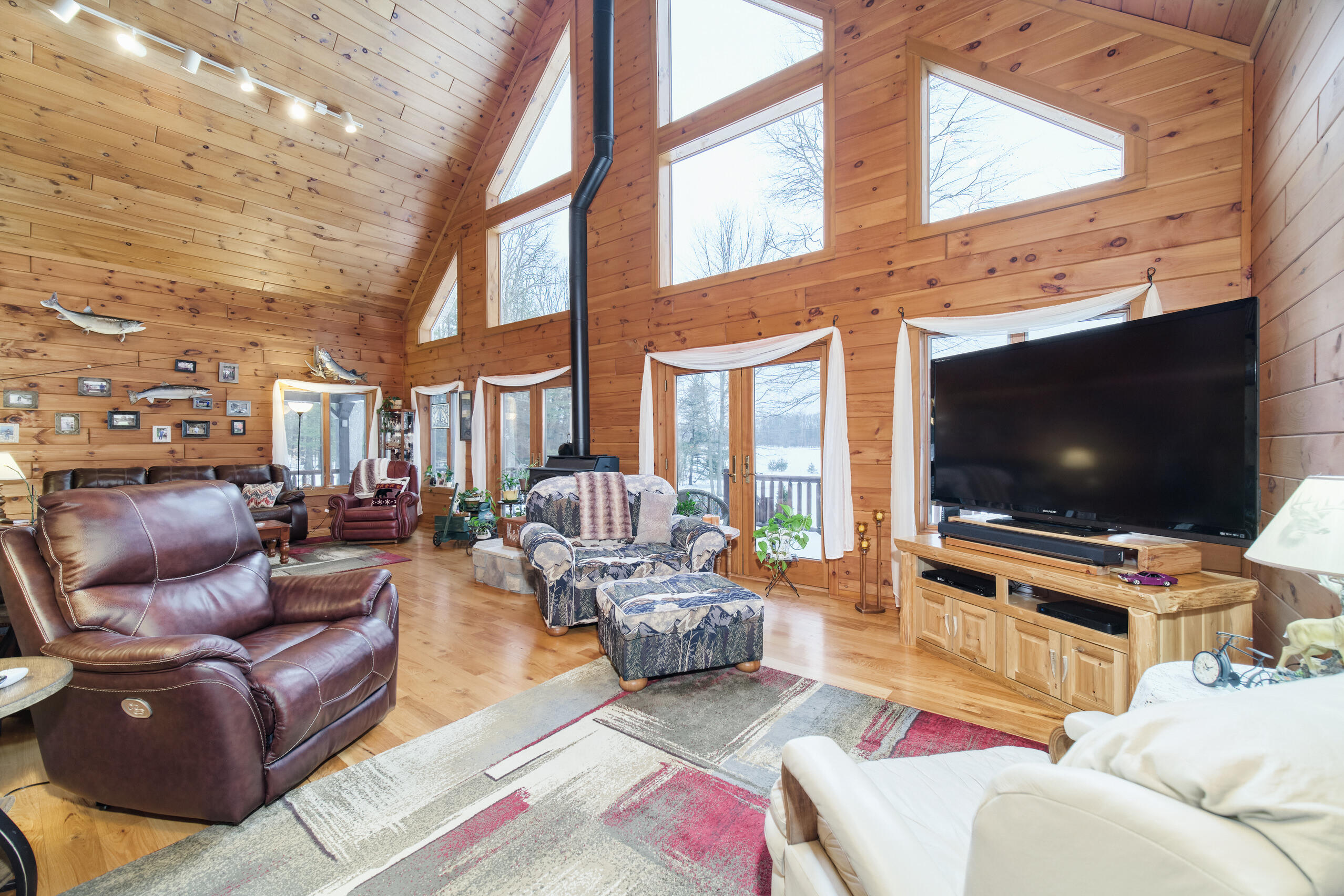 13641 Brewer Road Brethren, MI 49619 - Photo 8 of 70 13641_Brewer_Rd-14