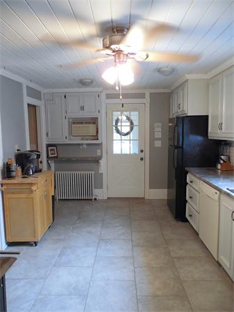23 Chipaway Road Freetown, MA 02717 - Photo 3 of 24 Gallery Image 3