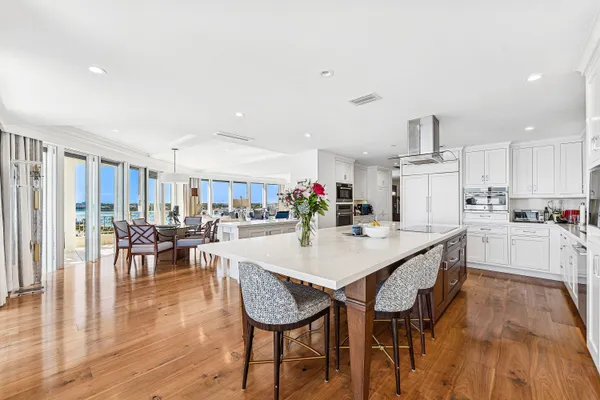 $5,995,000 | 19950 South Beach Road, Unit 7S, Jupiter, FL 33469