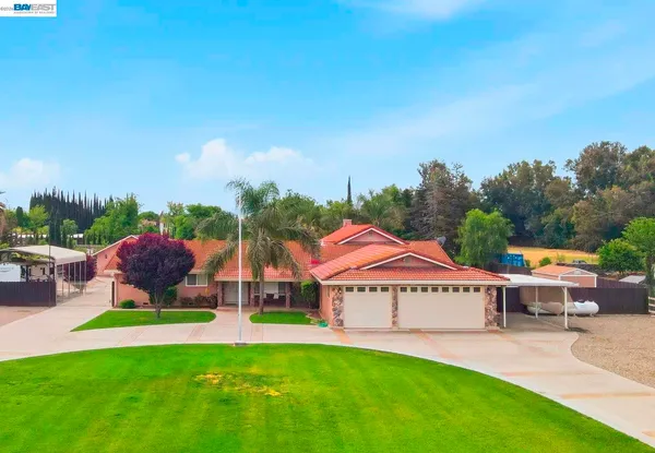 $1,425,000 | 11378 Mountain View Road, Tracy, CA 95376