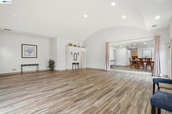 $1,425,000 | 11378 Mountain View Road, Tracy, CA 95376