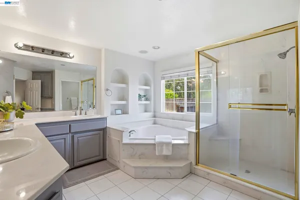 $1,425,000 | 11378 Mountain View Road, Tracy, CA 95376