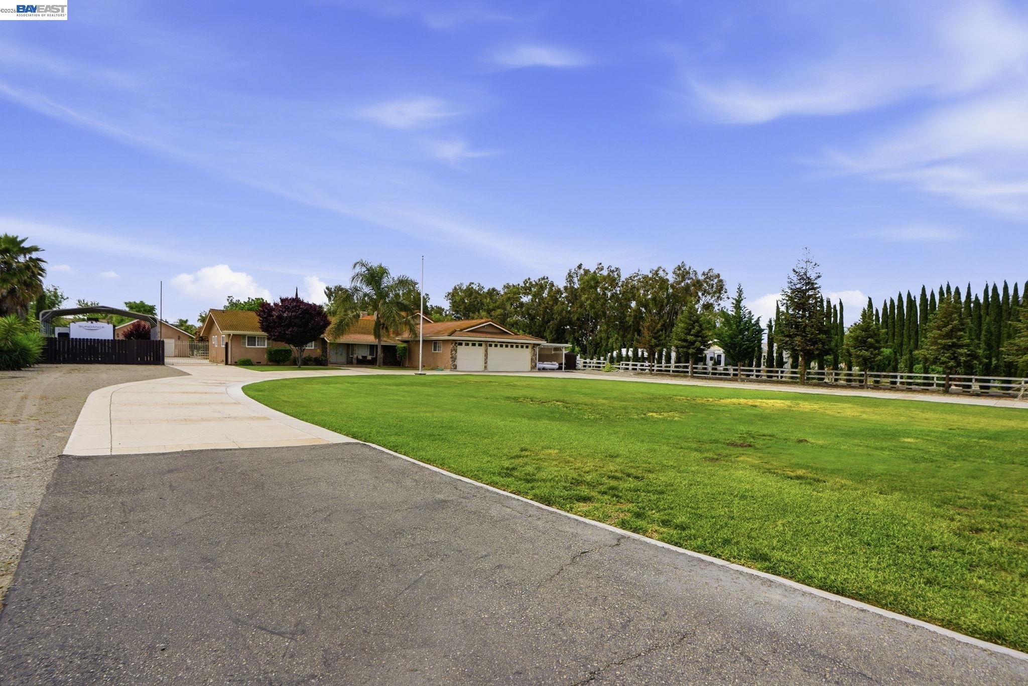 11378 Mountain View Road Tracy, CA 95376 - Photo 5 of 59