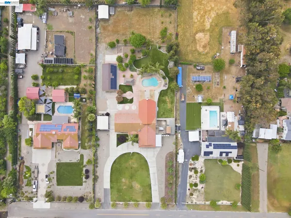 $1,425,000 | 11378 Mountain View Road, Tracy, CA 95376