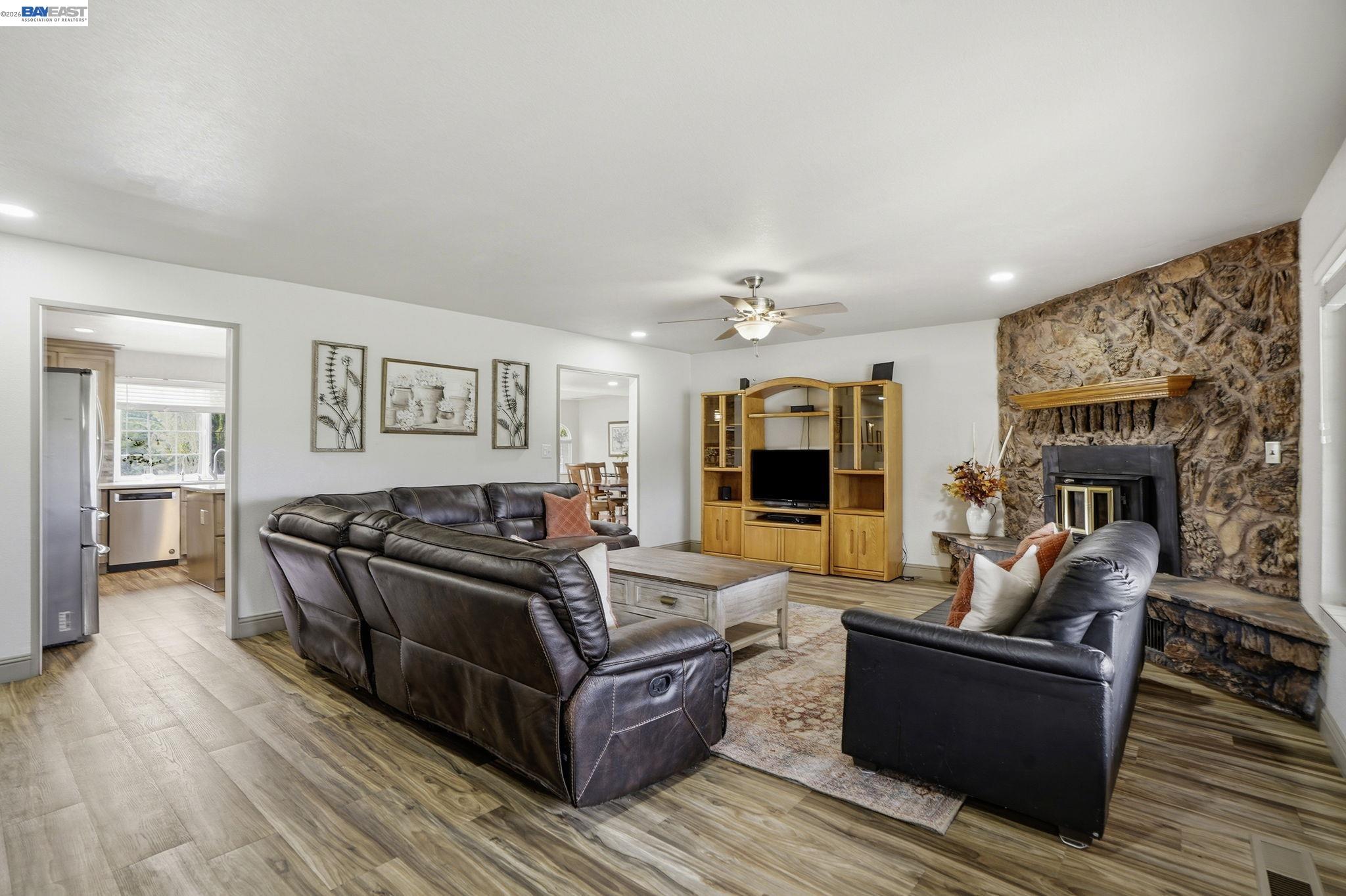 11378 Mountain View Road Tracy, CA 95376 - Photo 8 of 59