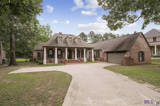 $945,000 | 17230 North Lakeway Avenue, St. George, LA 70810