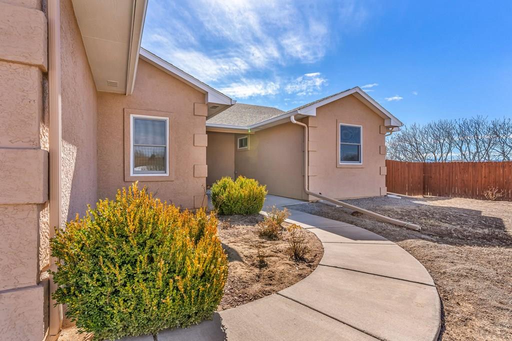 2064 Iris Road Pueblo, CO 81006 - Photo 36 of 56 a view of backyard of the house