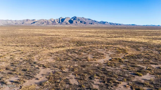 $165,000 | 3493 West Agua Blanca Road, Unit 3, Elfrida, AZ 85610