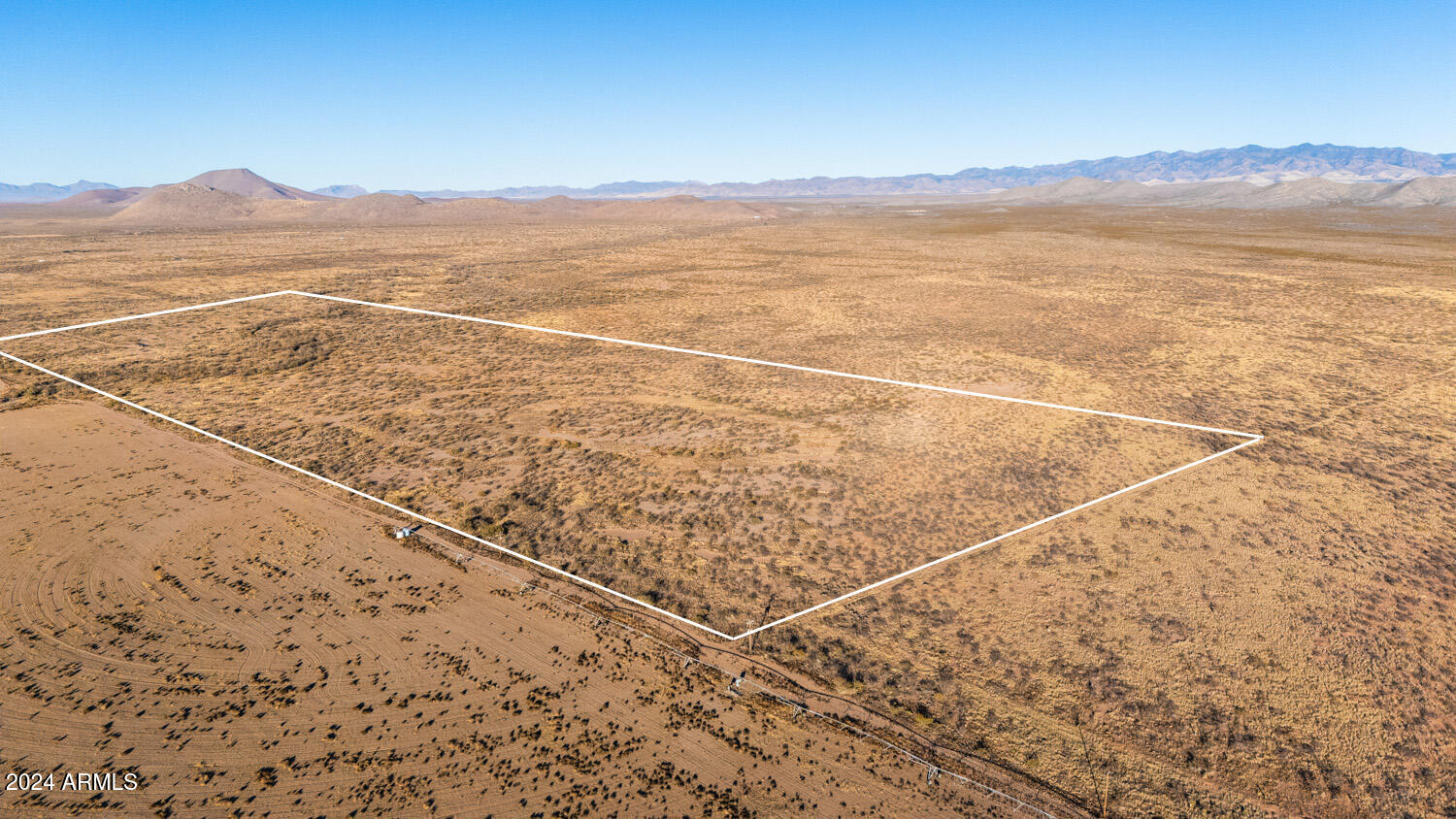 3493 West Agua Blanca Road, Unit 3 Elfrida, AZ 85610 - Photo 15 of 30 401-45-003B-5-lines