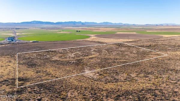 $165,000 | 3493 West Agua Blanca Road, Unit 3, Elfrida, AZ 85610