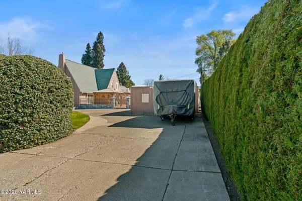 $639,900 | 2908 Summitview Avenue, Yakima, WA 98902