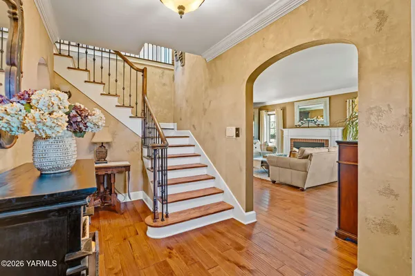 $639,900 | 2908 Summitview Avenue, Yakima, WA 98902