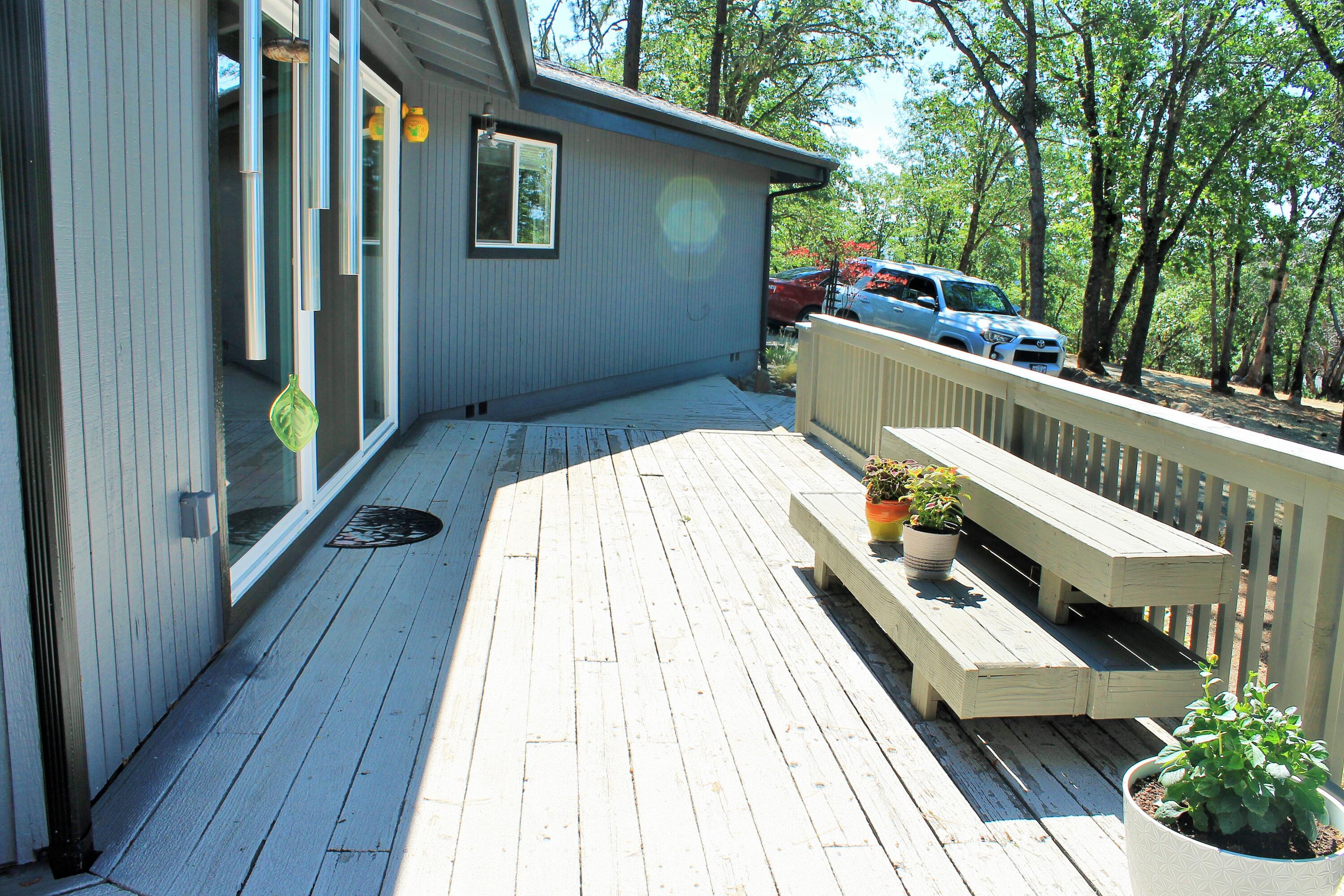 15324 Antioch Road White City, OR 97503 - Photo 8 of 51 Wrap around deck