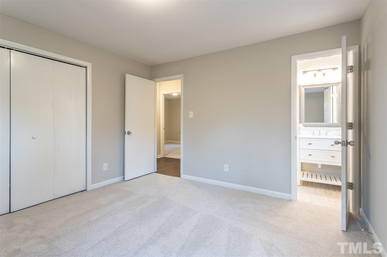 6213 Garrett Road Raleigh, NC 27606 - Photo 5 of 20