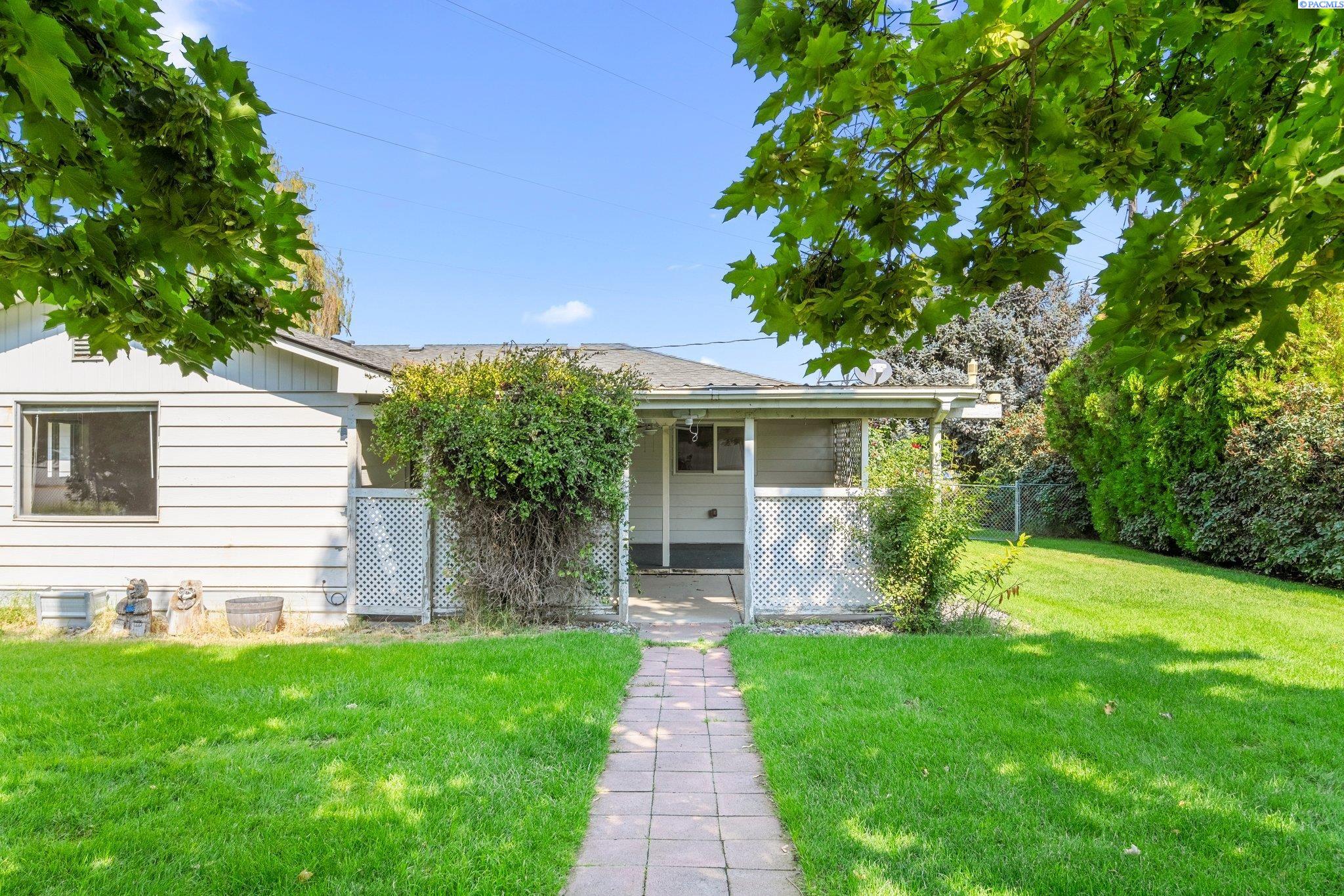209705 East Schuster Road Kennewick, WA 99337 - Photo 24 of 37 Gallery Image 24
