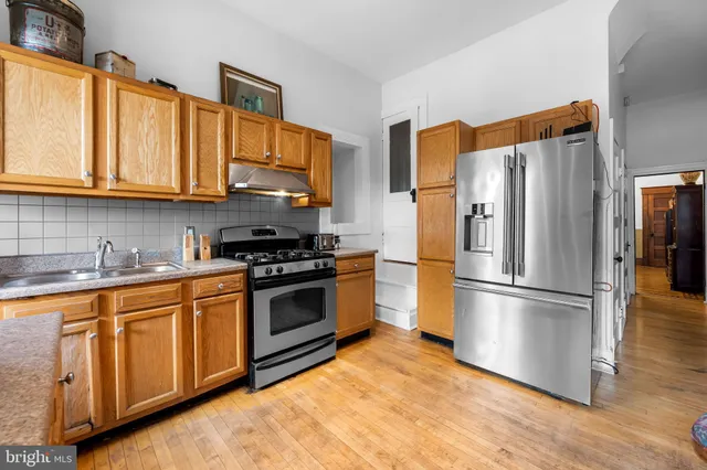 $2,700 | 3314 Auchentoroly Terrace, Baltimore, MD 21217