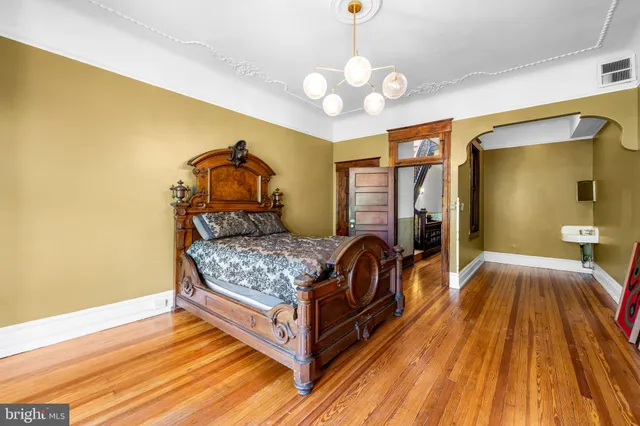 $2,700 | 3314 Auchentoroly Terrace, Baltimore, MD 21217