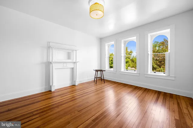 $2,700 | 3314 Auchentoroly Terrace, Baltimore, MD 21217